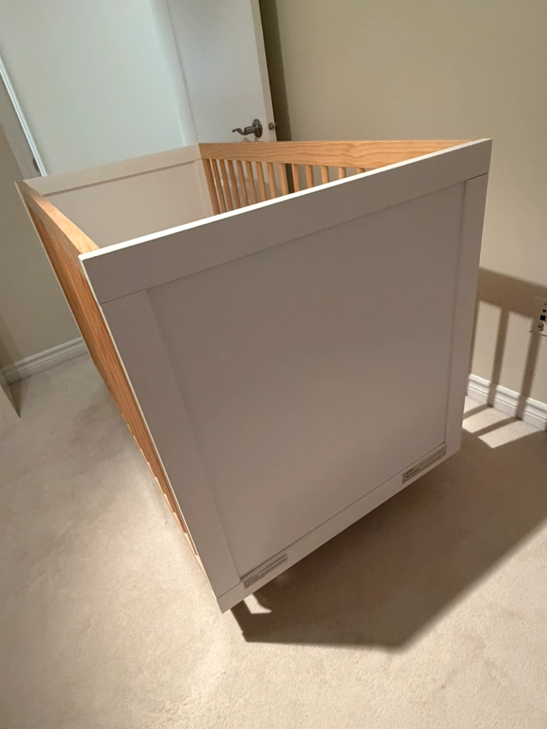 Convertible Crib - Like New - photo 2