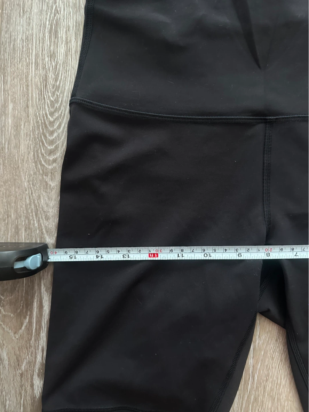 Lululemon Black Biker Shorts - photo 5