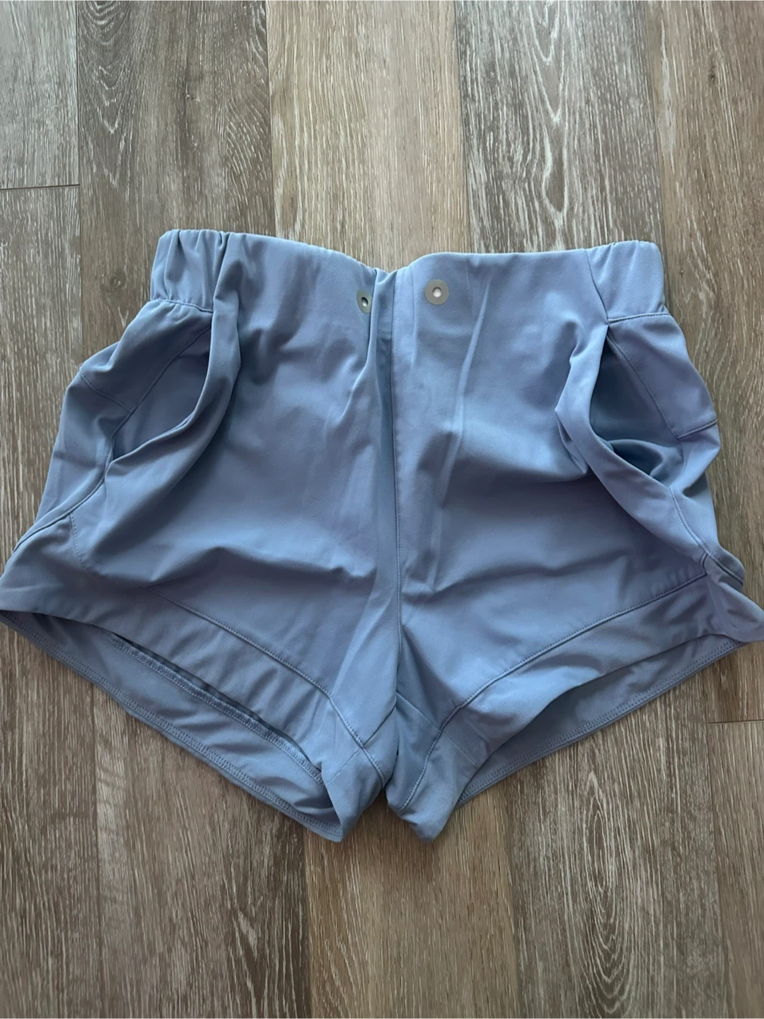 Lululemon athletic shorts light blue - photo 2