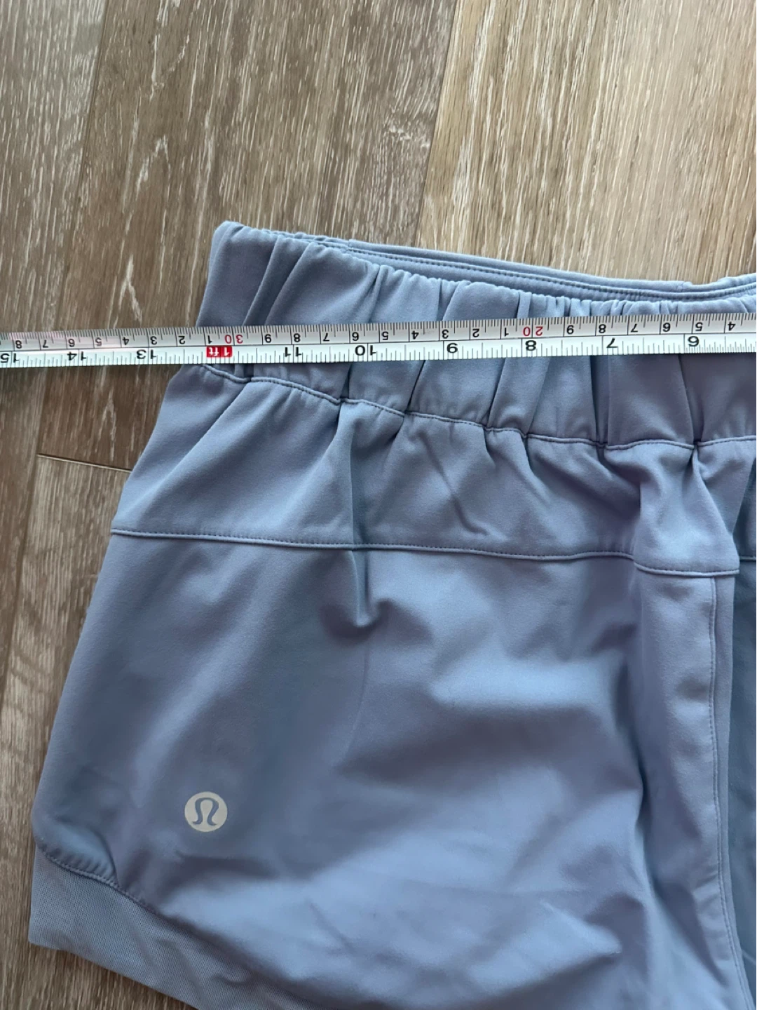 Lululemon athletic shorts light blue - photo 3
