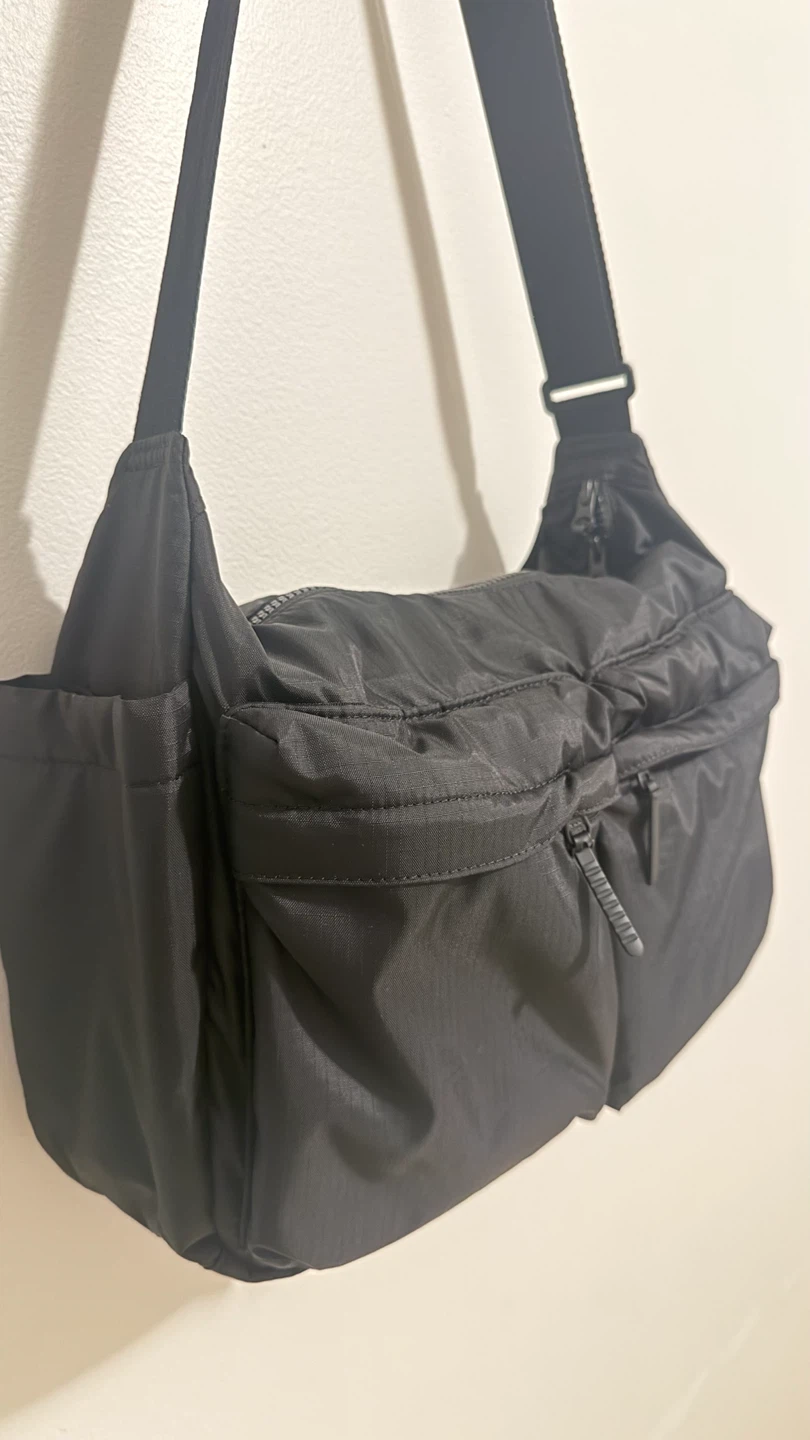 Multi pocket shoulder bag - photo 2