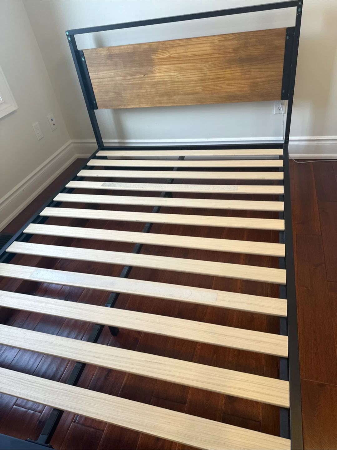 Full size Bed frame - photo 3