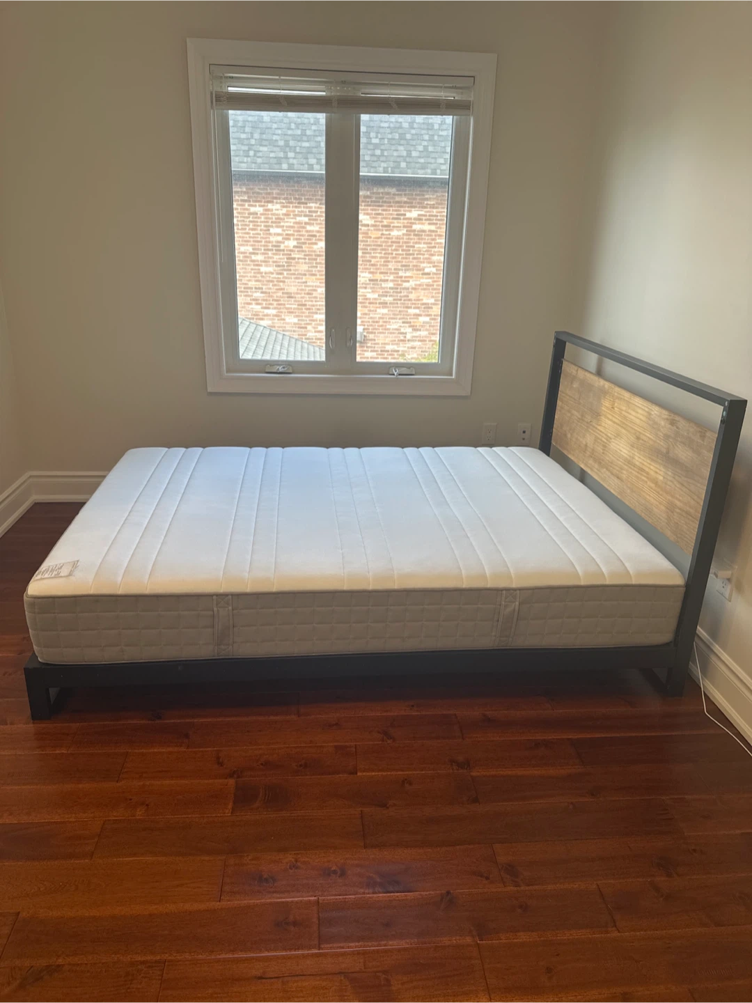 Full size Bed mattress - photo 4