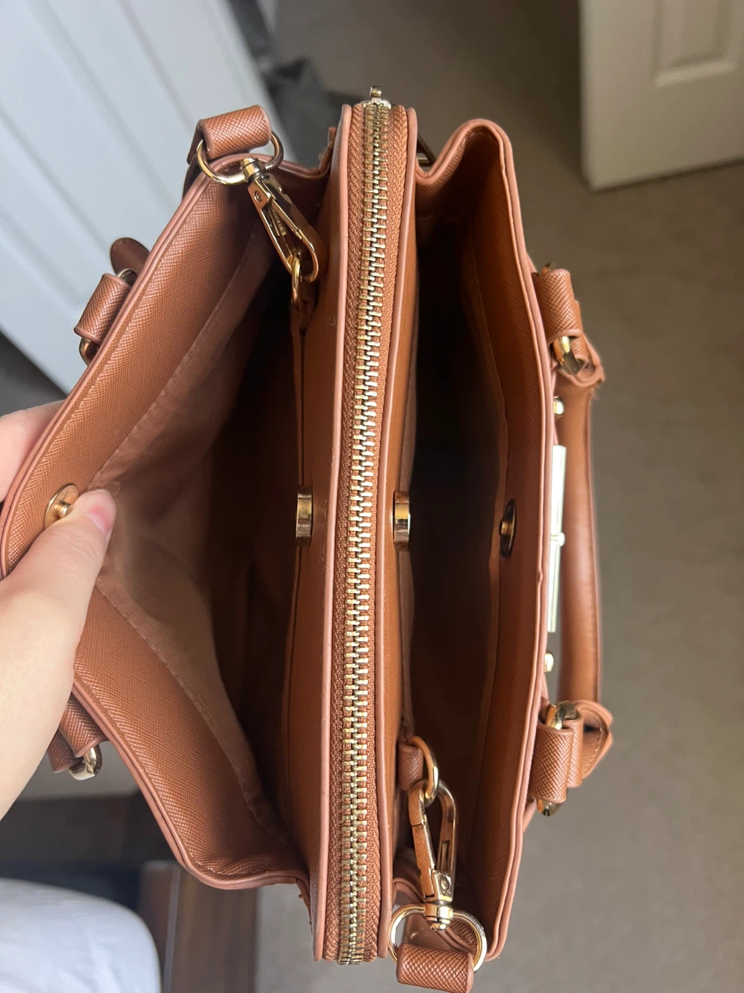 Miztique Brown Handbag - photo 4