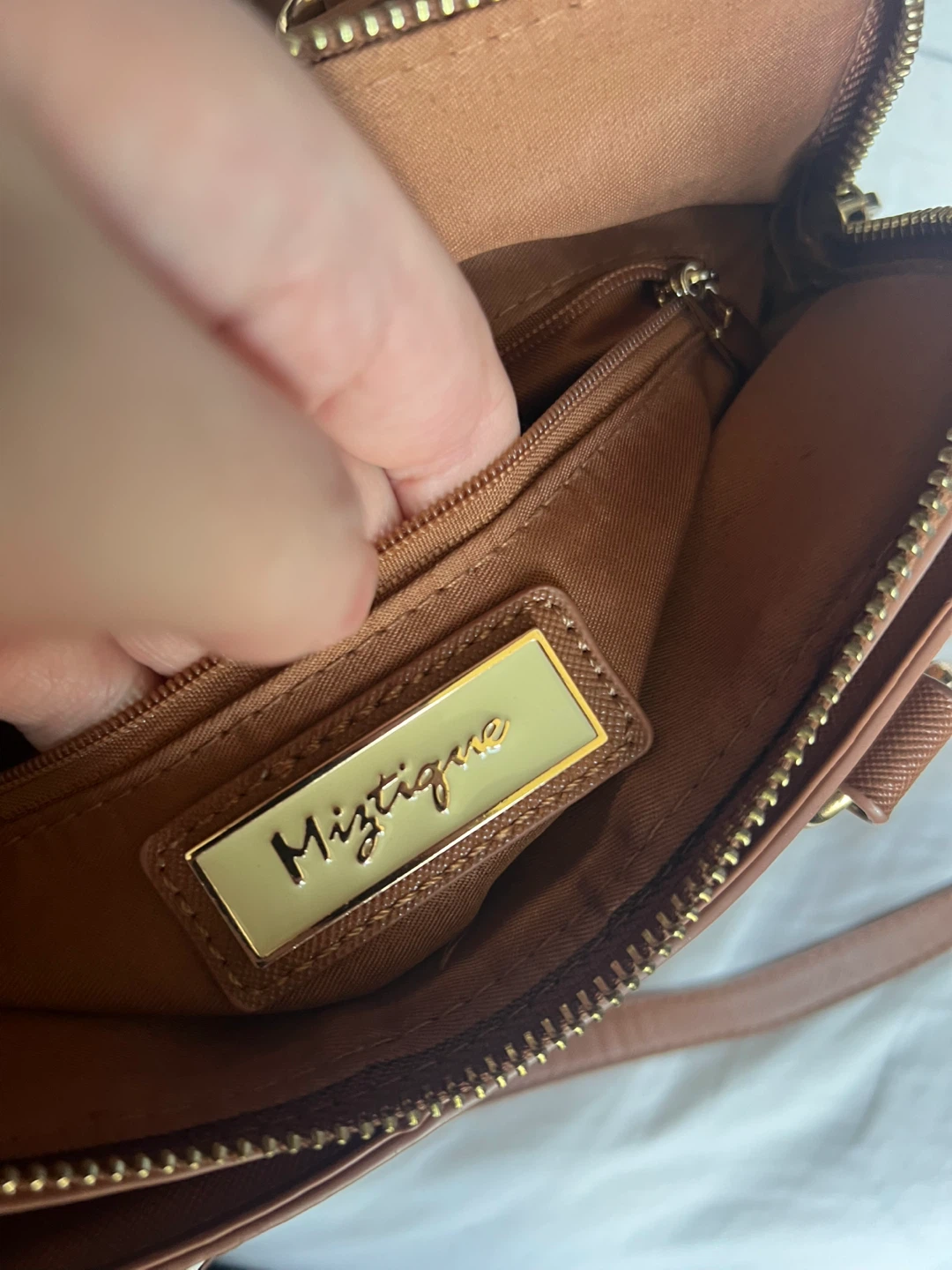 Miztique Brown Handbag - photo 5