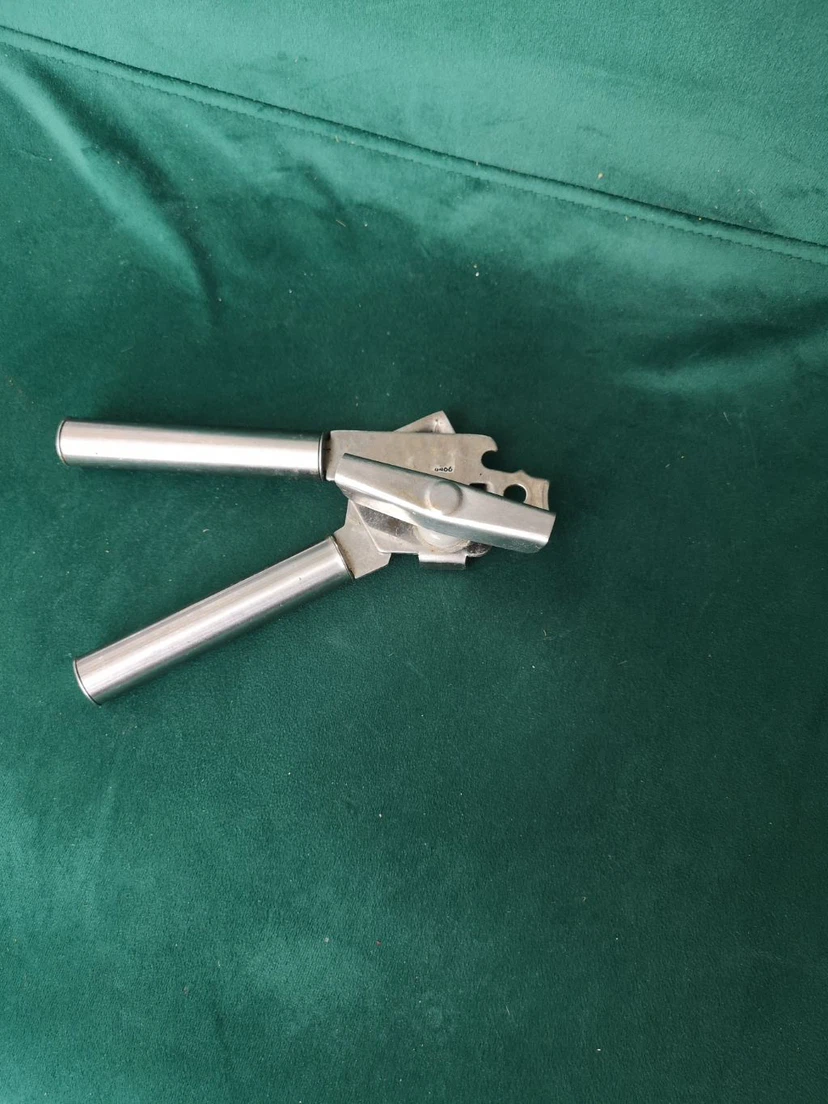 Manual Can Opener