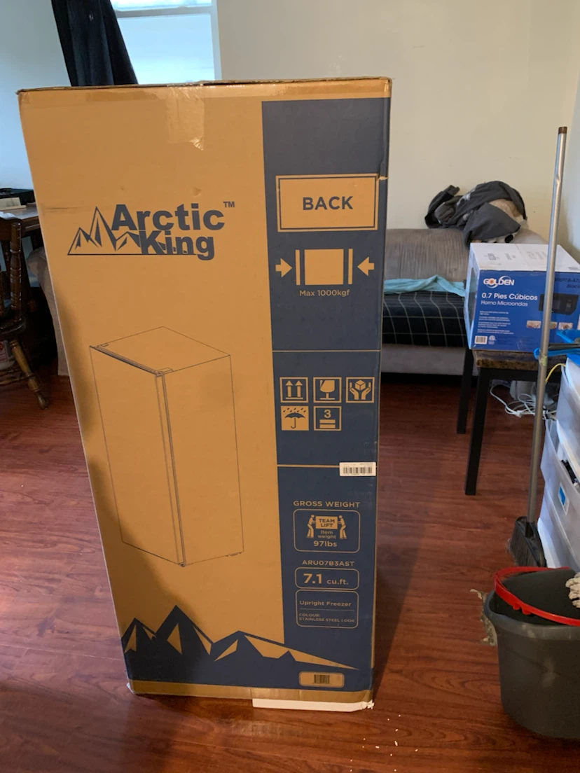 Arctic King 7.1 cu. ft. Upright Freezer - photo 2