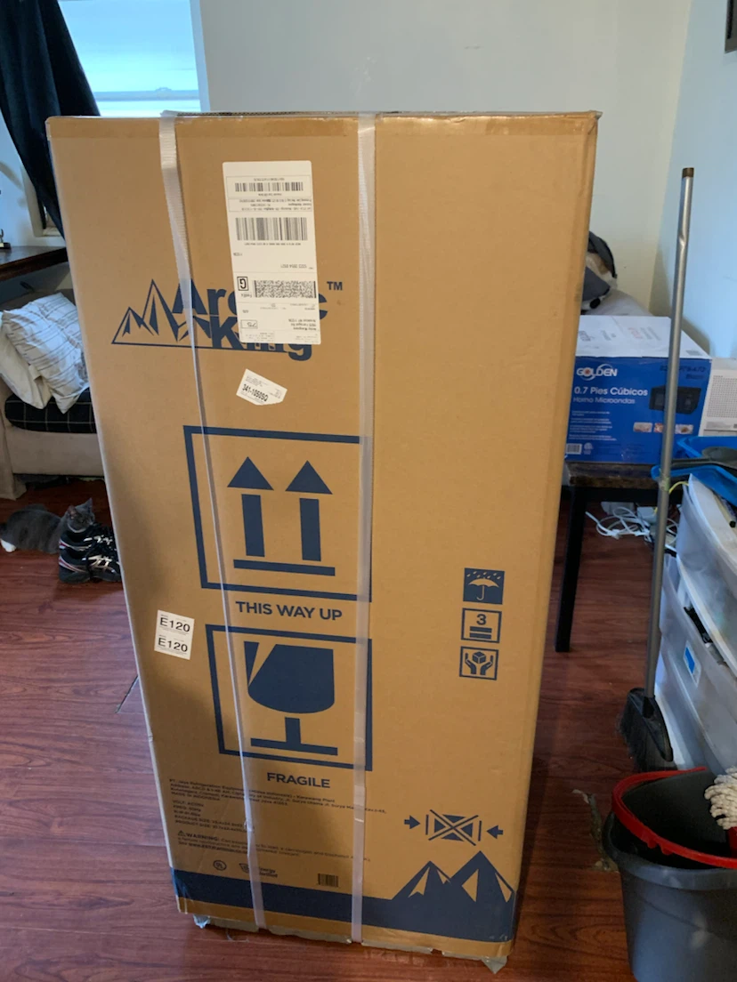 Arctic King 7.1 cu. ft. Upright Freezer - photo 3