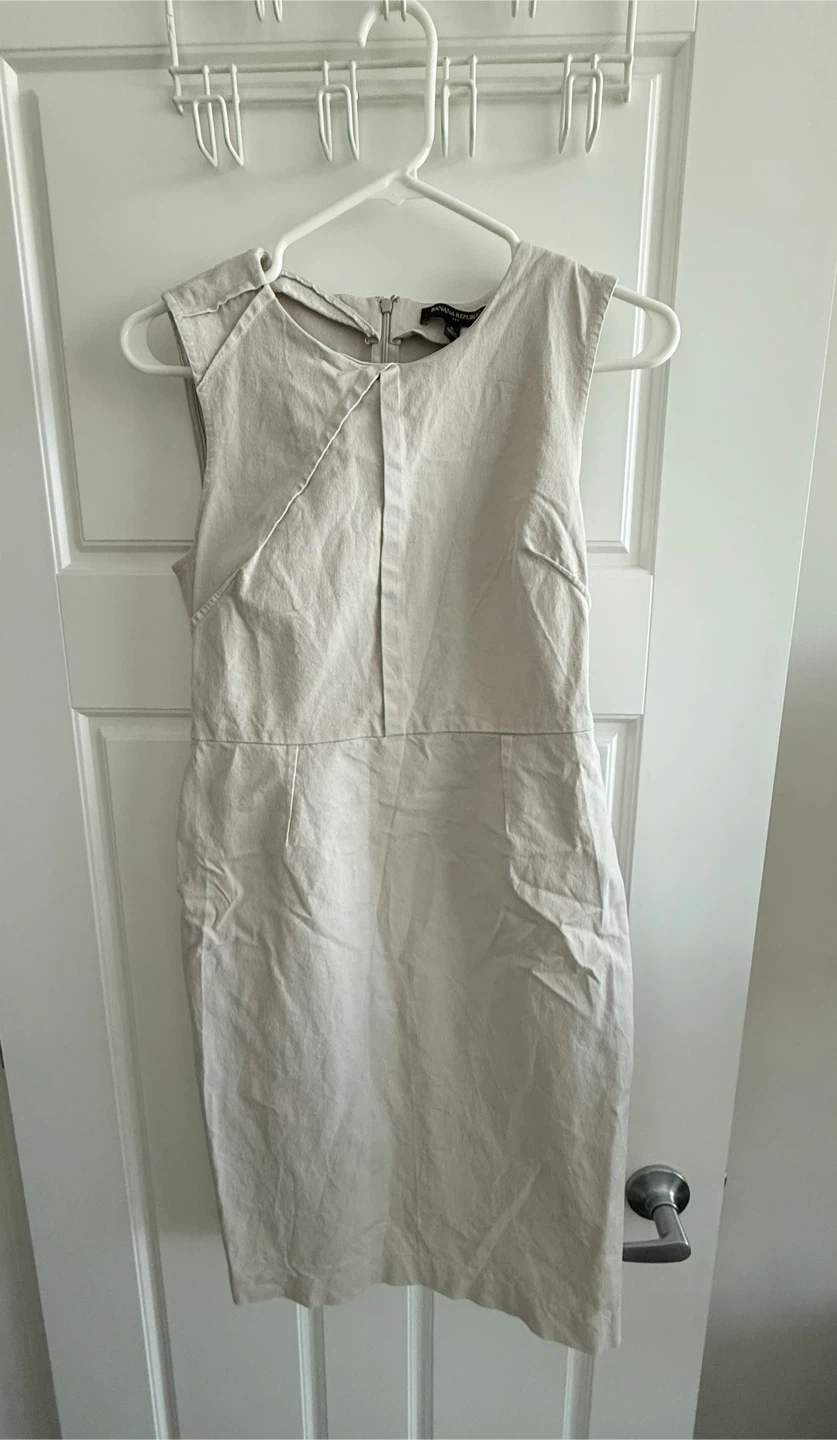 Banana Republic Beige Sleeveless Dress