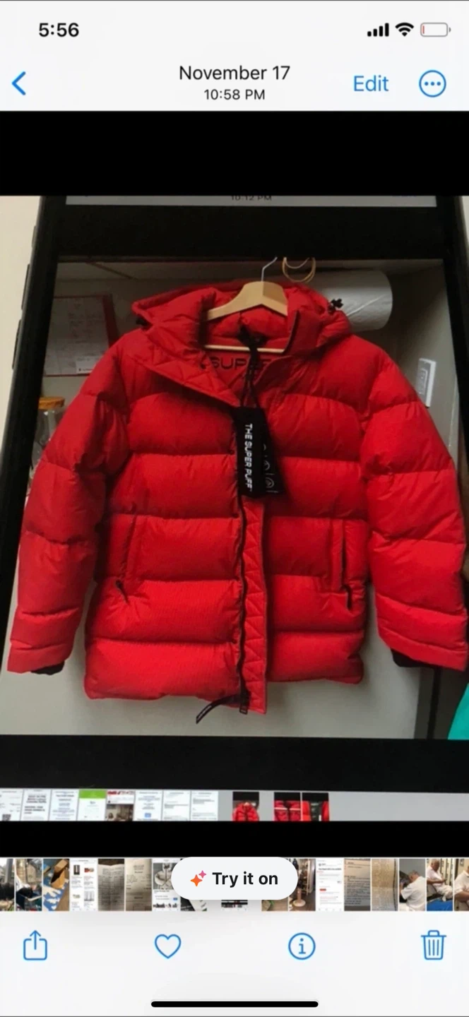 Aritzia The Super Puff Jacket