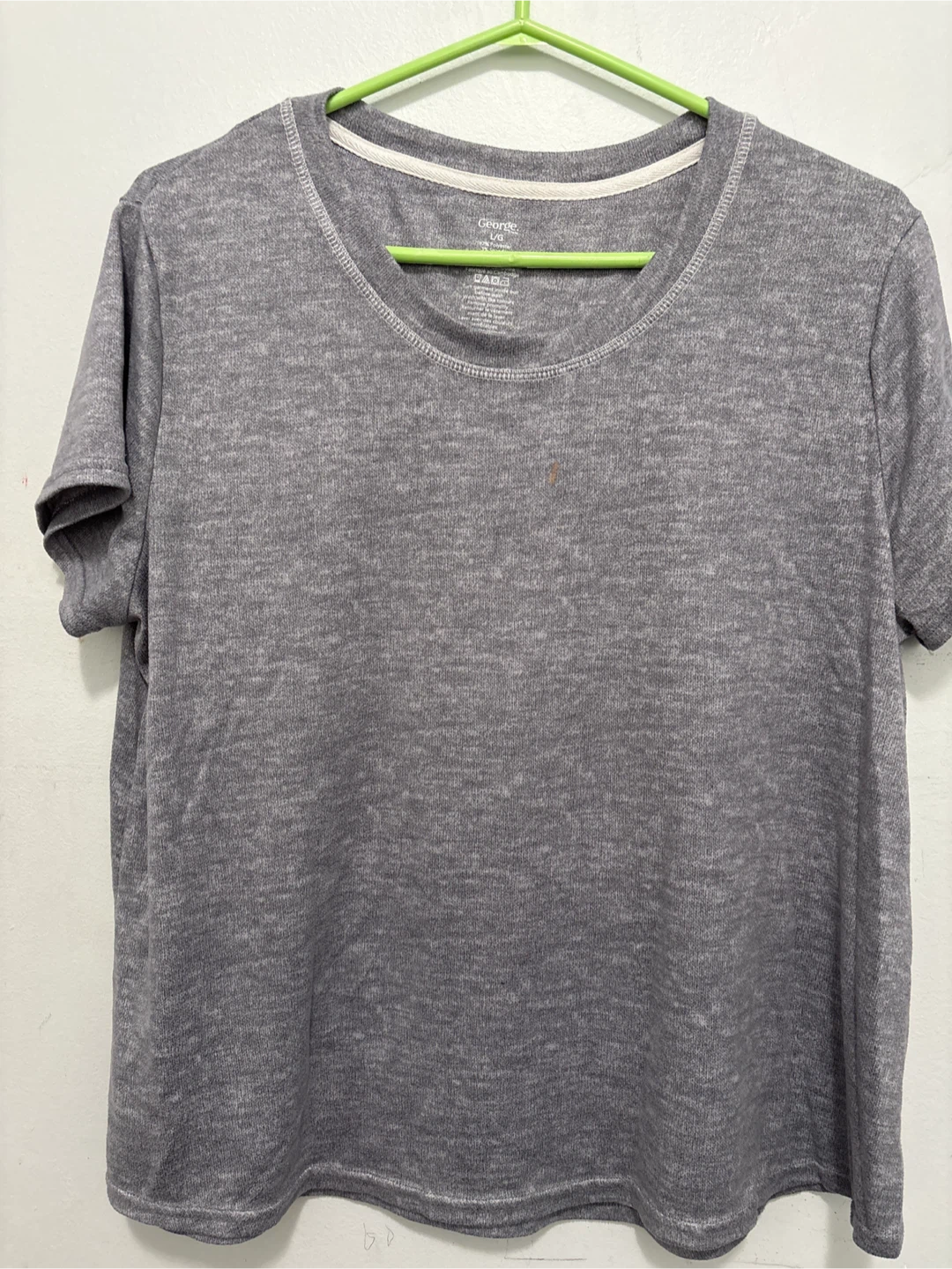George grey T-shirt