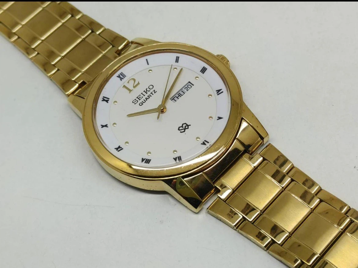 Gold Seiko Quartz Watch with Day/Date - photo 3