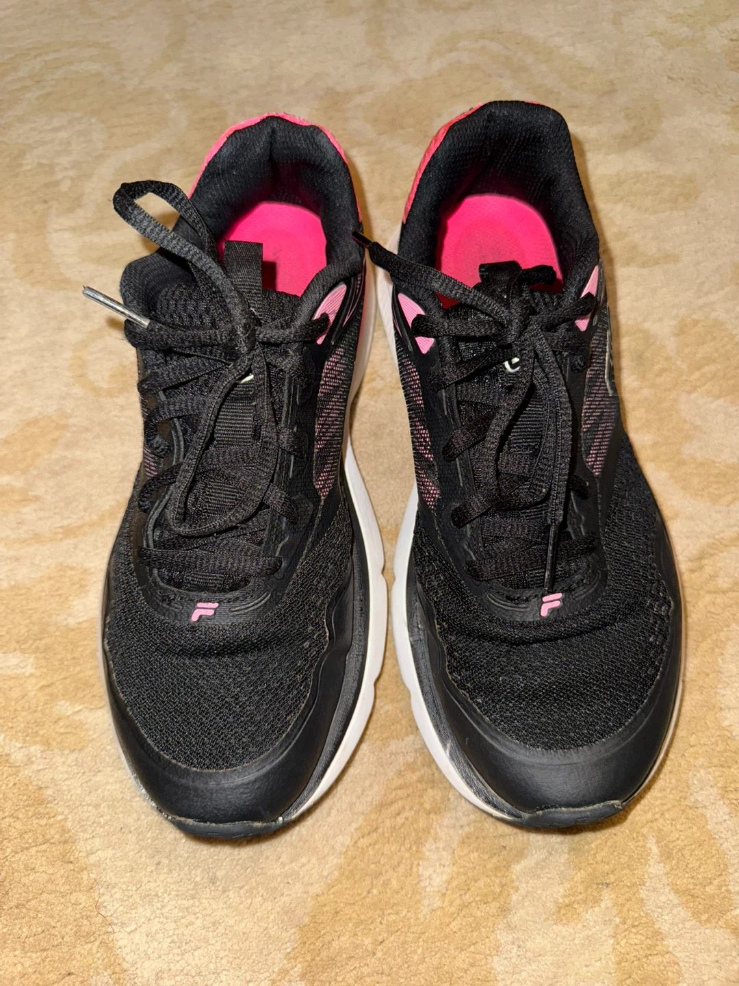 Fila Running Shoes Black and Pink - photo 2