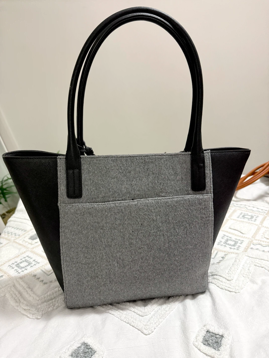 Calvin Klein Tote Bag - photo 2