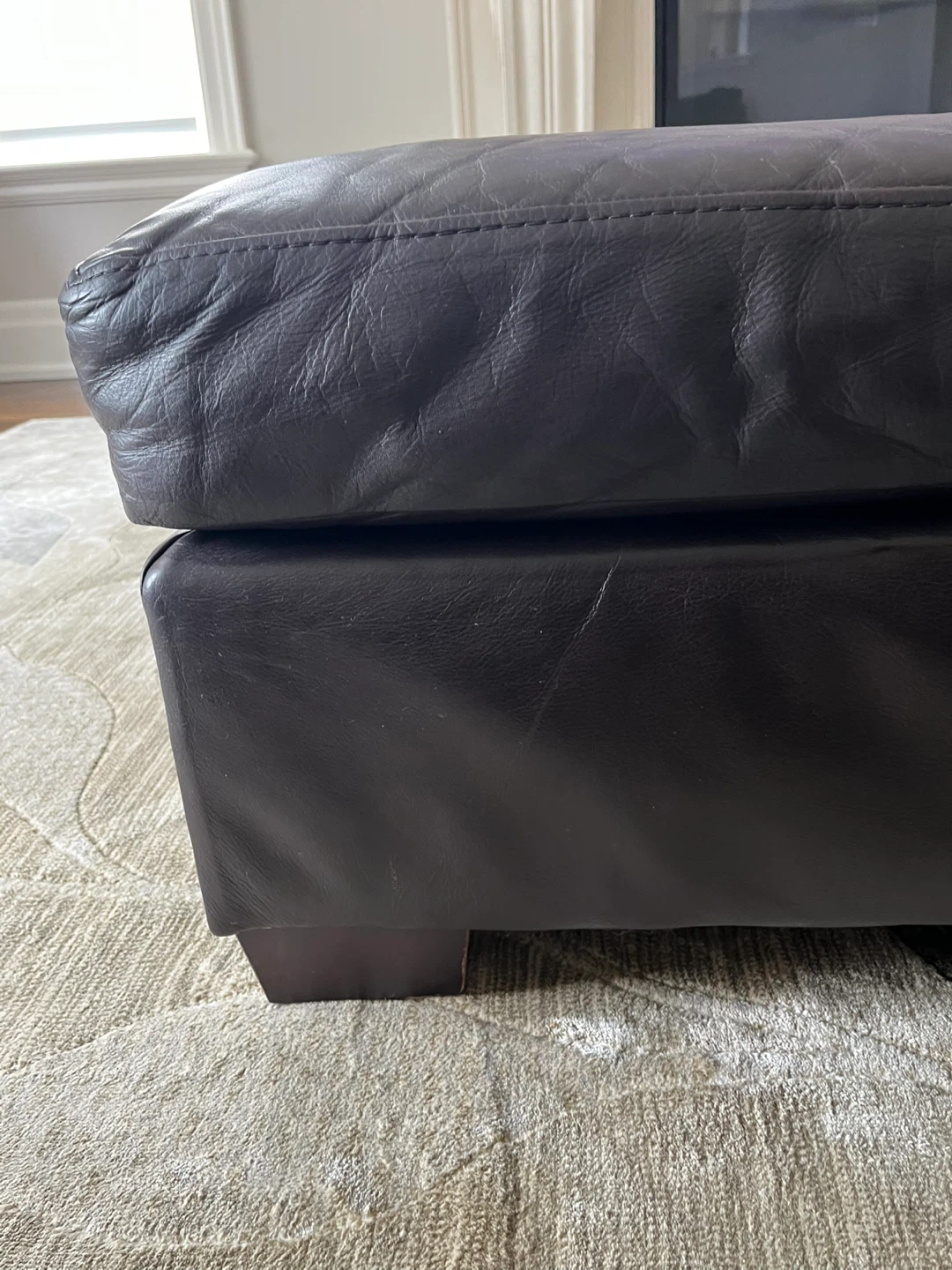 Large Leather Ottoman - photo 3
