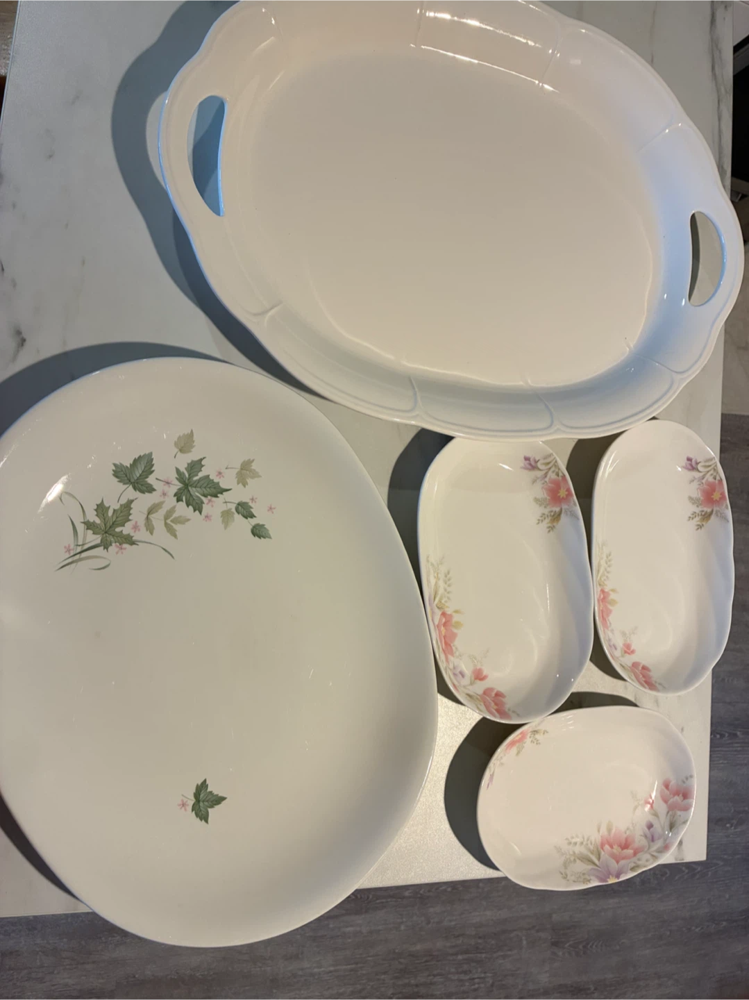 MOVING SALE : Beautiful Ceramic Serving Platters