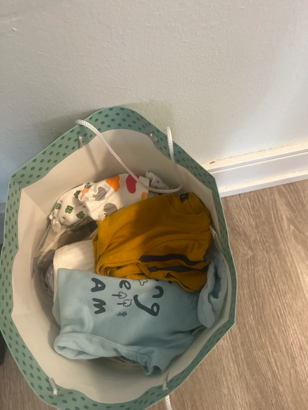 Free baby clothes