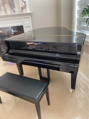 Yamaha Grand Piano C2