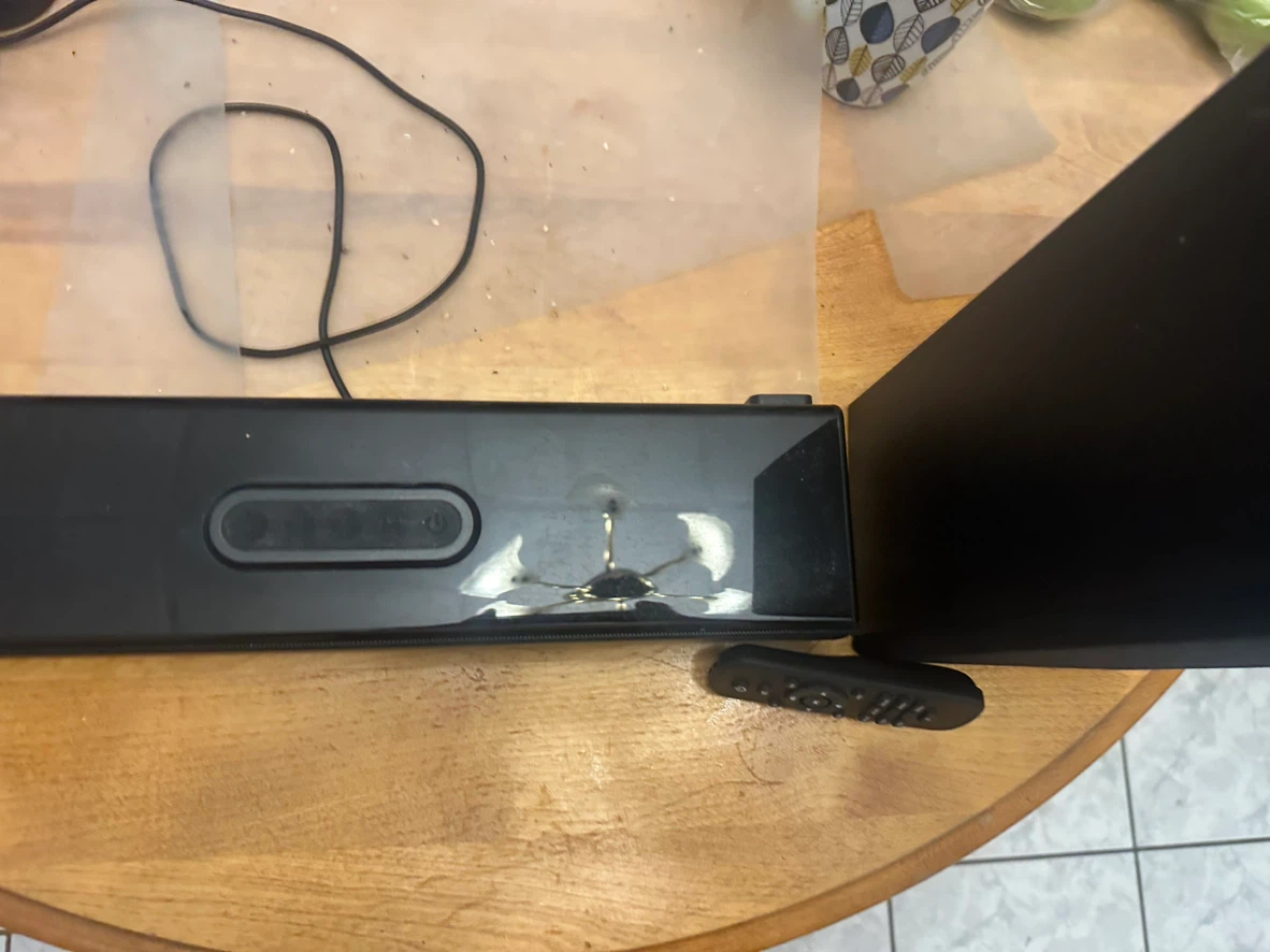 Soundbar S22 with Subwoofer and Remote - photo 2