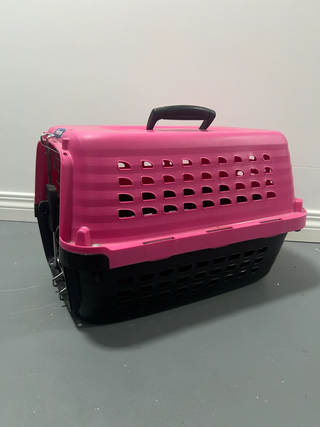 Petmate Pink and Black Dog/Cat Carrier - photo 3