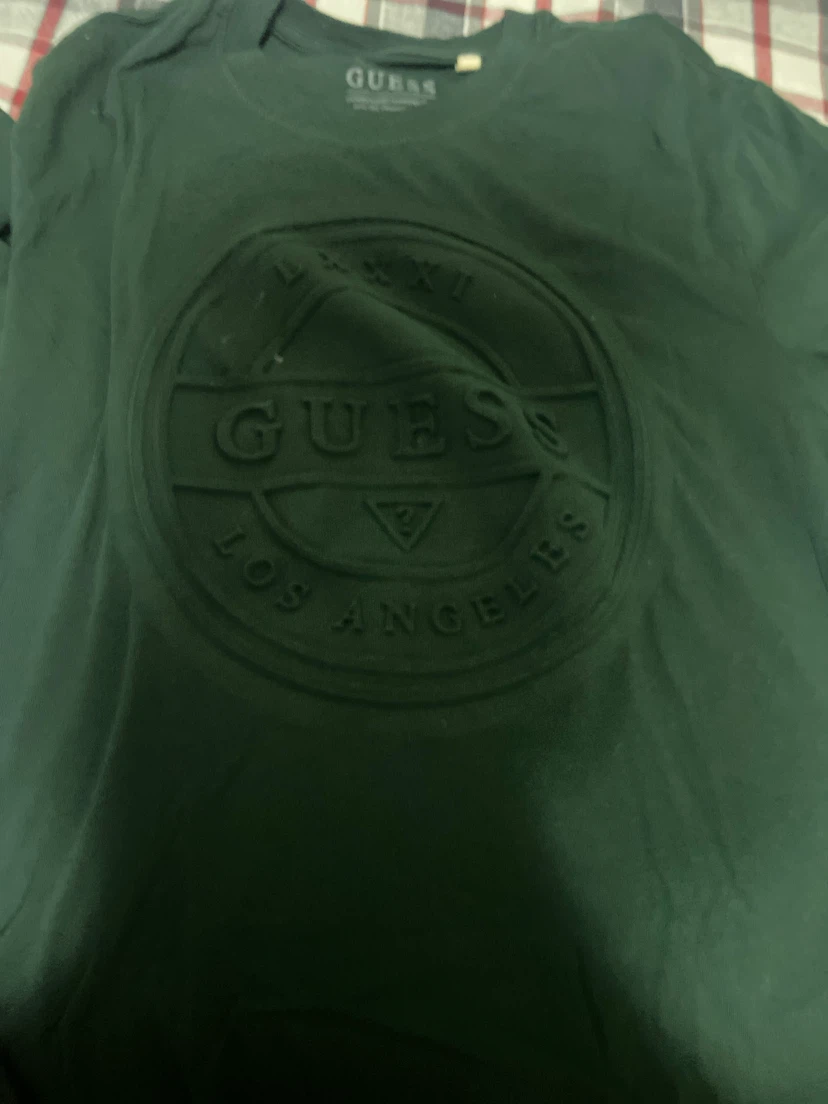 GUESS Consciously Constructed Green T-Shirt
