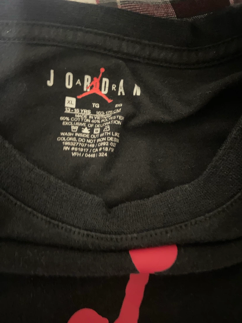 Jordan Flight T-shirt Size XL (13-15 YRS) - photo 2