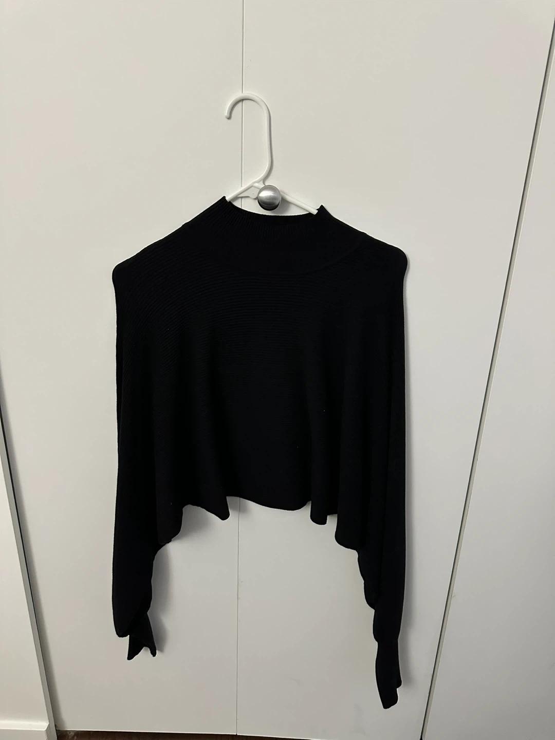Black Cropped Mock Neck Knit Sweater small - photo 2
