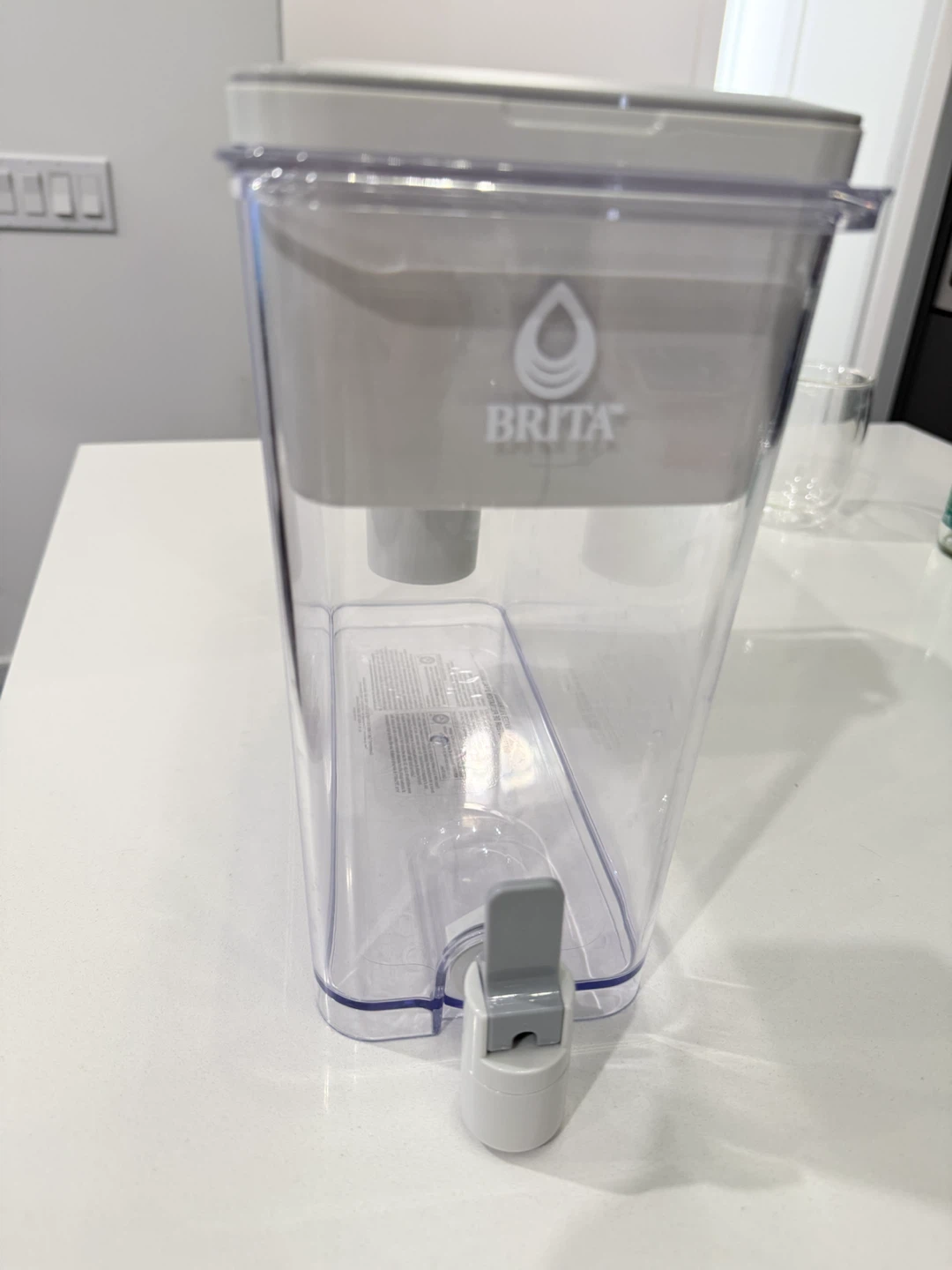 Brita Water Filter Dispenser - photo 2