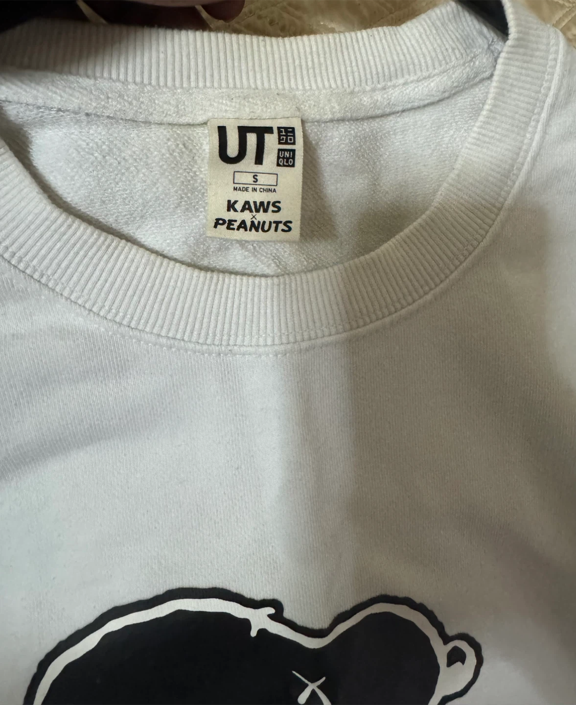 Kaws X Uniqlo X Peanuts Sweatshirt - photo 3