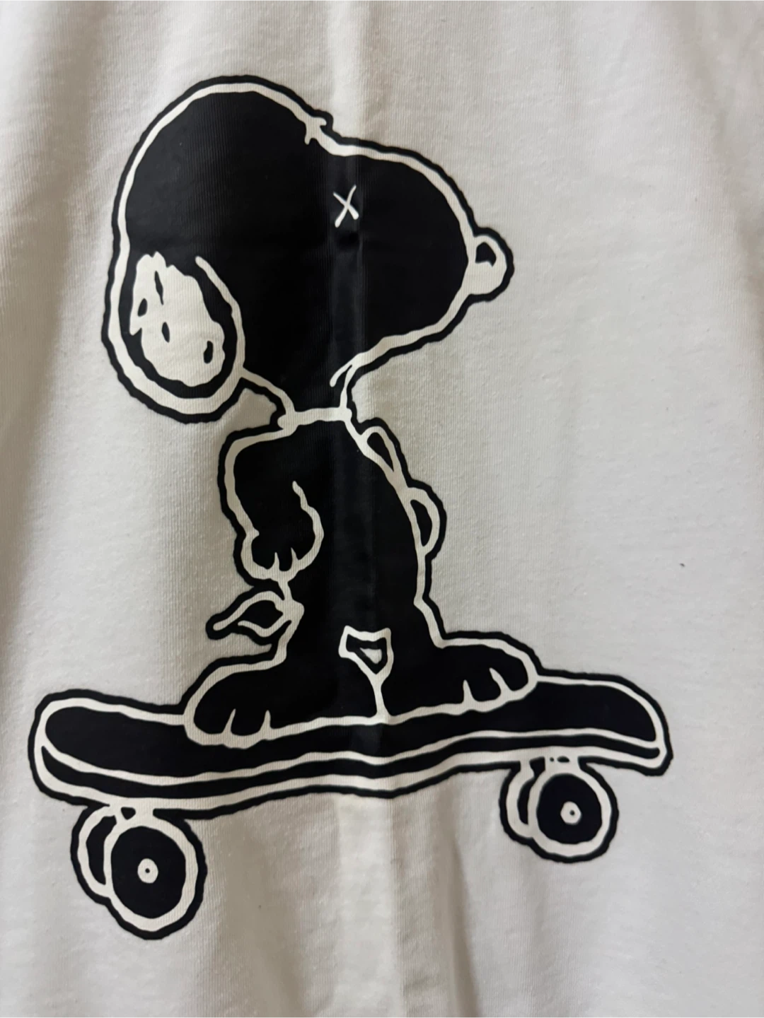 Kaws X Uniqlo X Peanuts Sweatshirt - photo 5