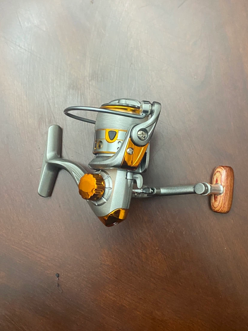 Spinning Fishing Reel 1000 Series