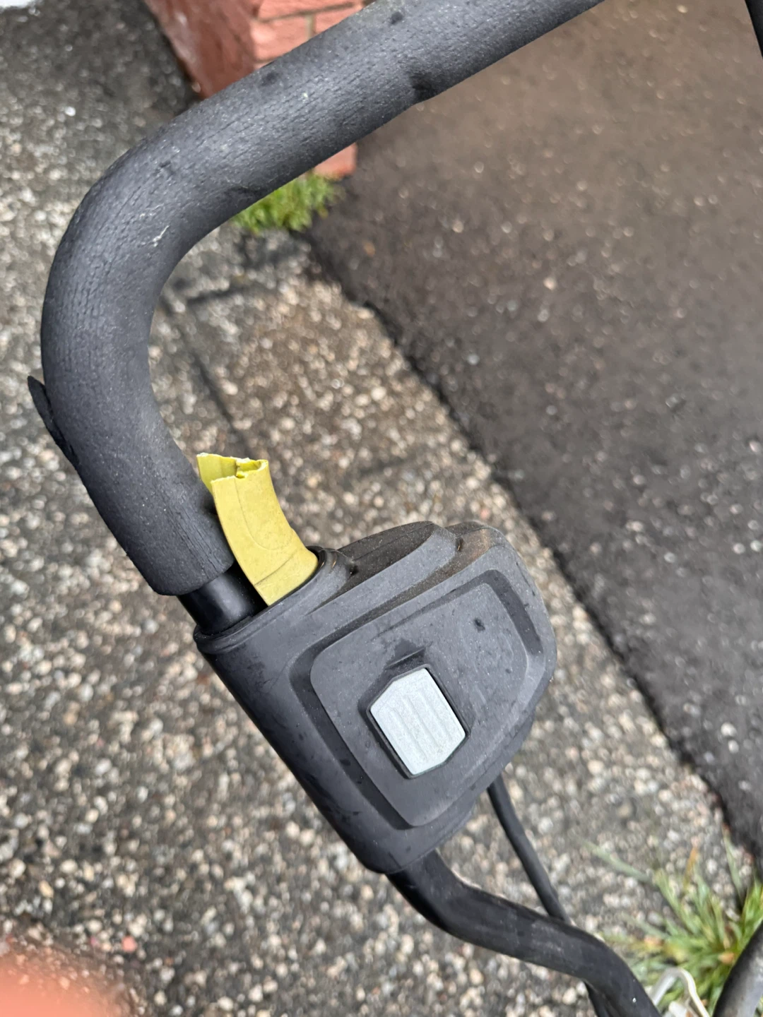 LawnMaster Electric Lawn Mower - photo 2