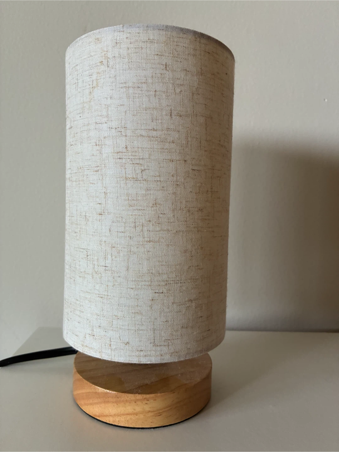 MOVING SALE : Cute bedside lamp - photo 4