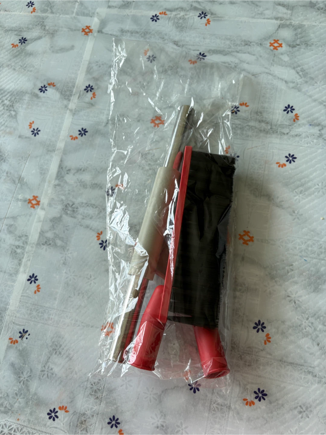 2-in-1 Car Snow Brush & Ice Scraper – Red - photo 4