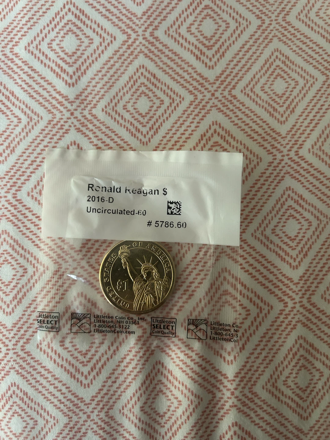 2016-D Ronald Reagan Presidential Dollar Coin - photo 2