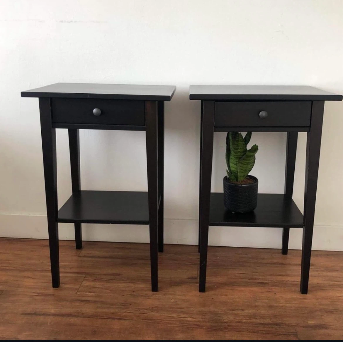 Set of two black side tables - photo 4