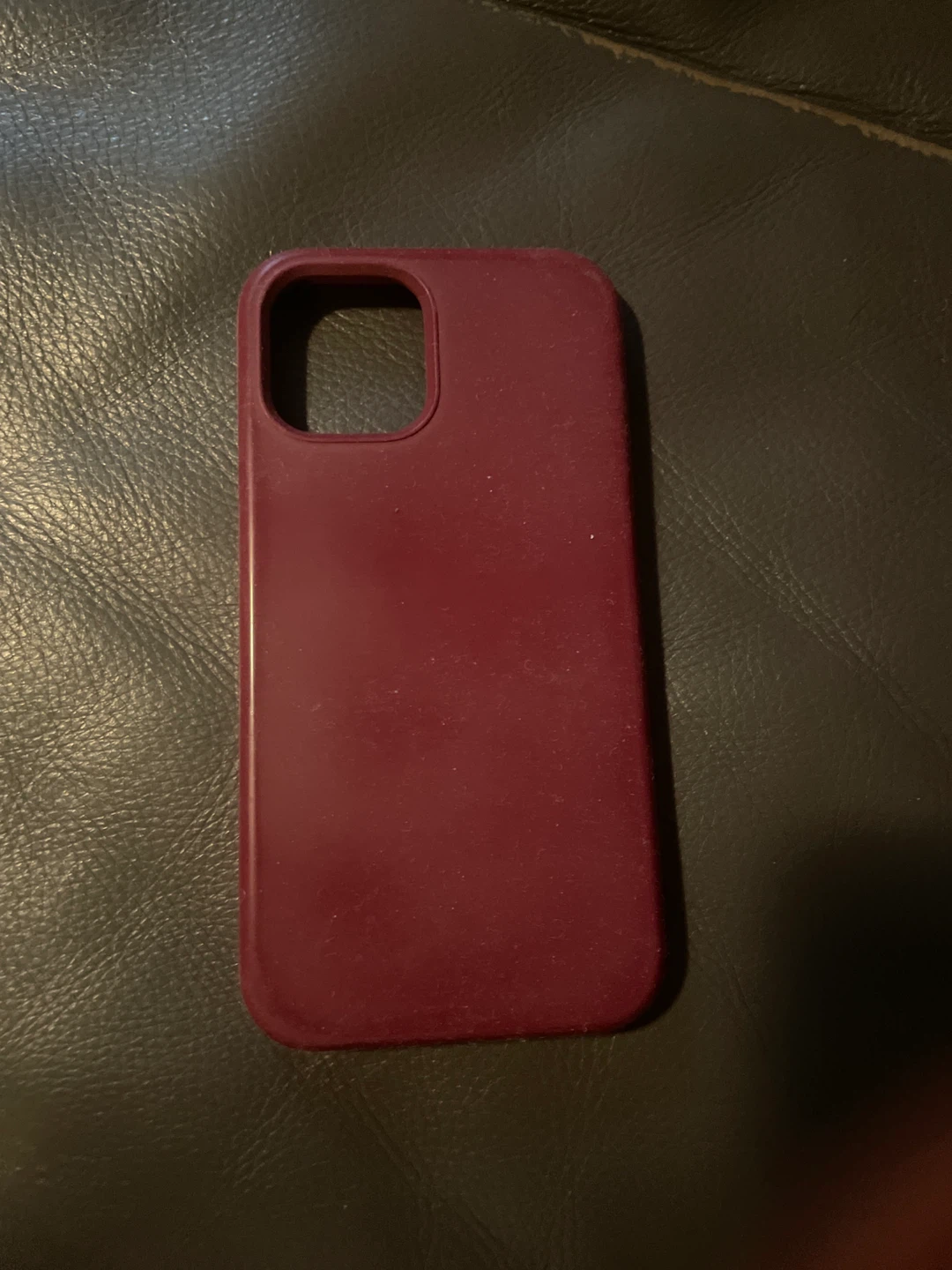 Maroon iPhone 12/12 Pro Silicone Case