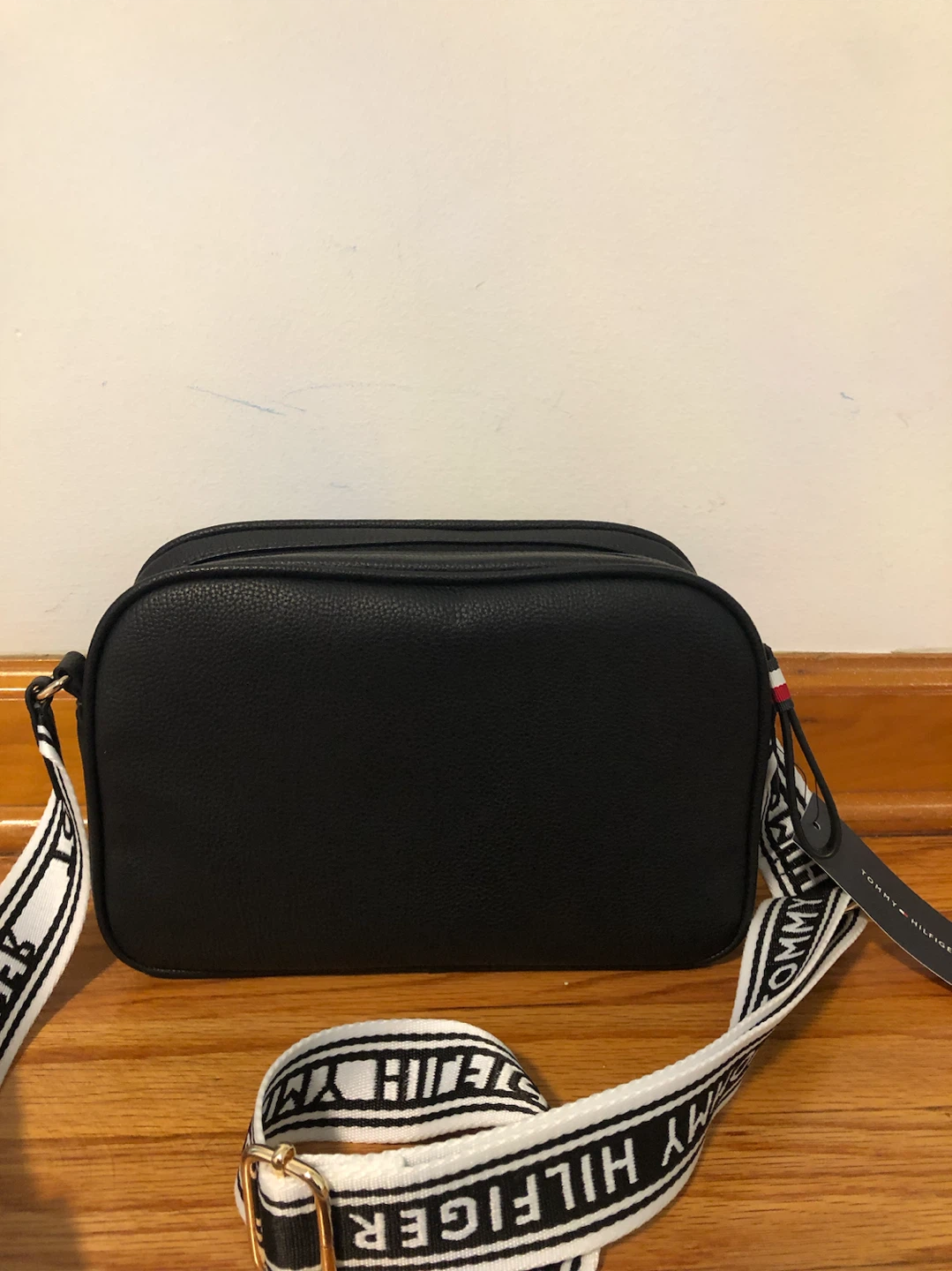 Tommy Hilfiger Black Camera Bag - photo 2