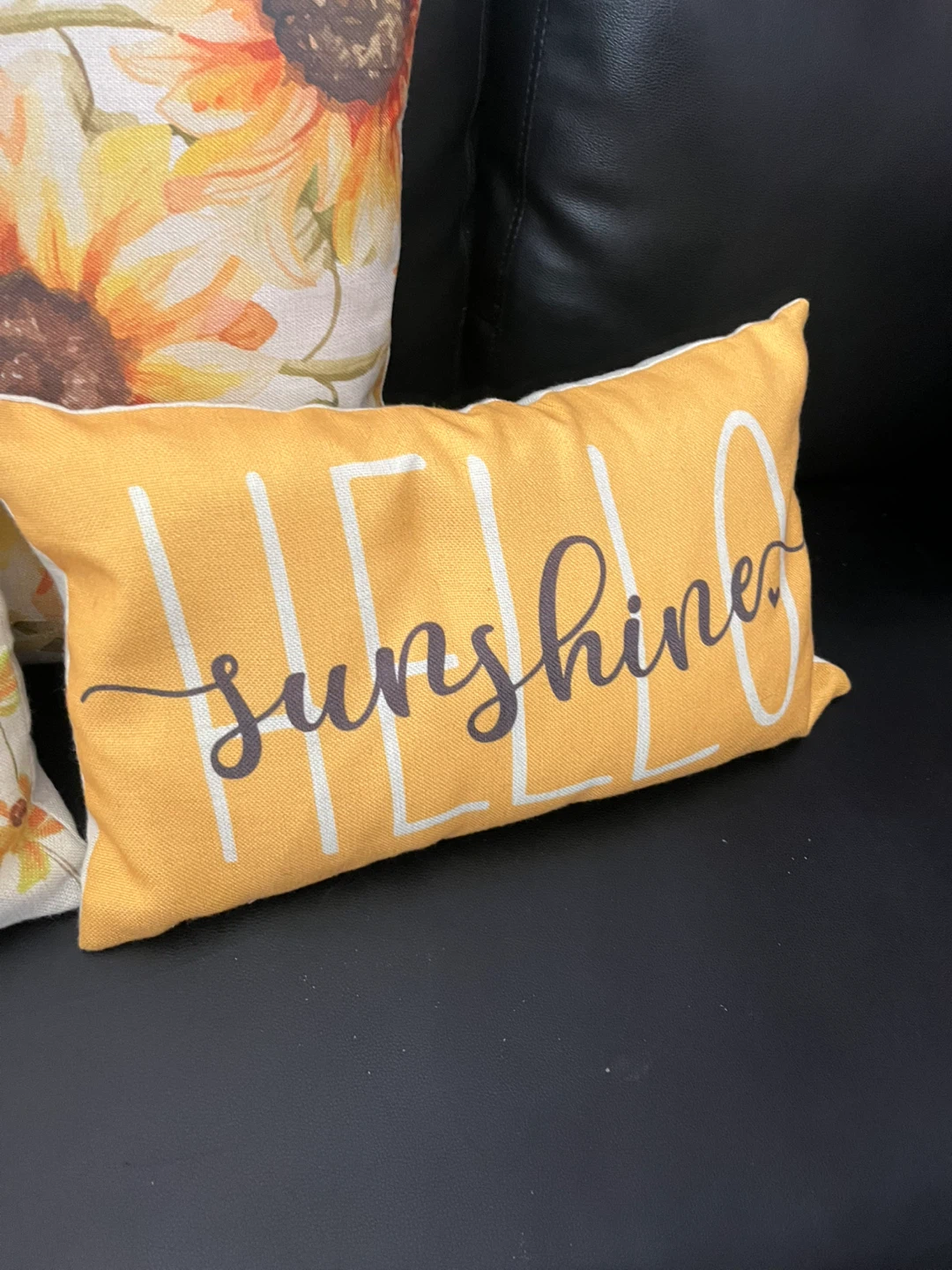 Set of 3 Decorative Sunflower and Bee Throw Pillows - photo 3
