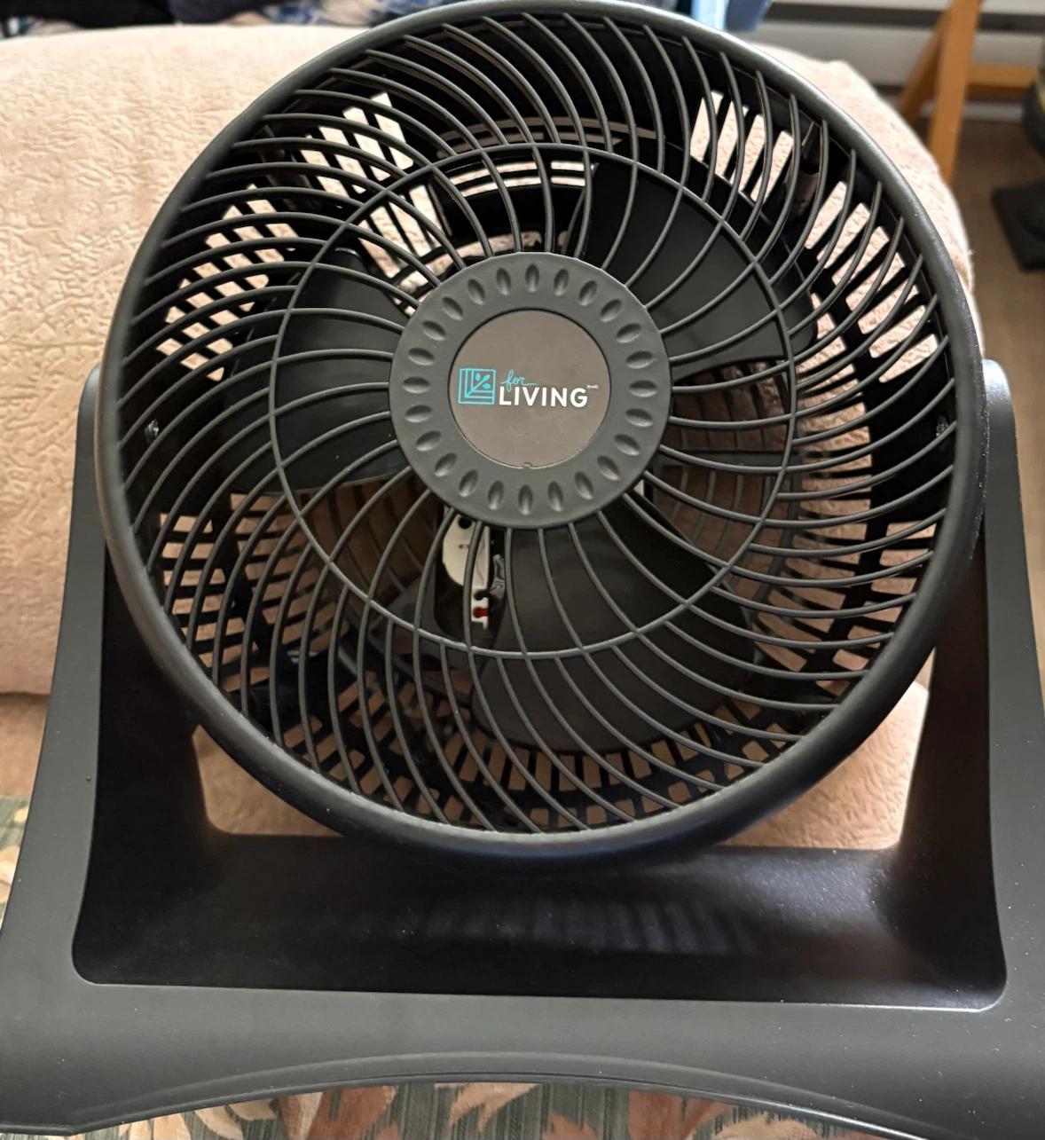 For Living 8" Turbo table top Fan - photo 2