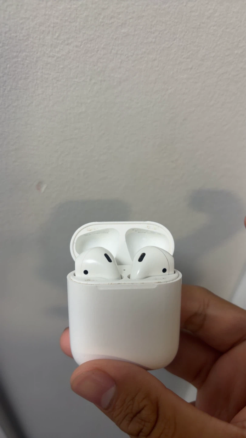 Apple AirPods (2nd Gen) with Charging Case