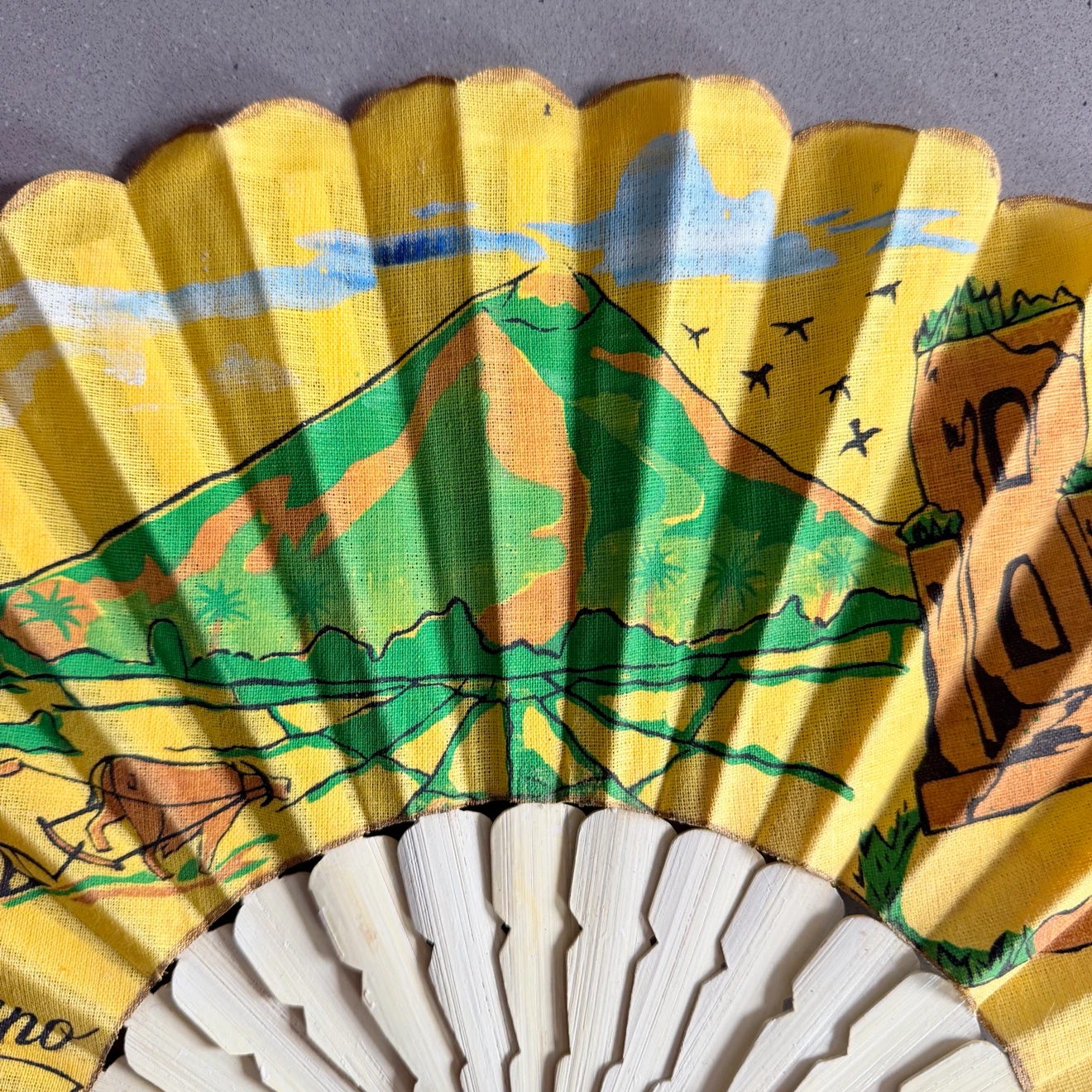 Vintage Folding Bamboo Fan - photo 3