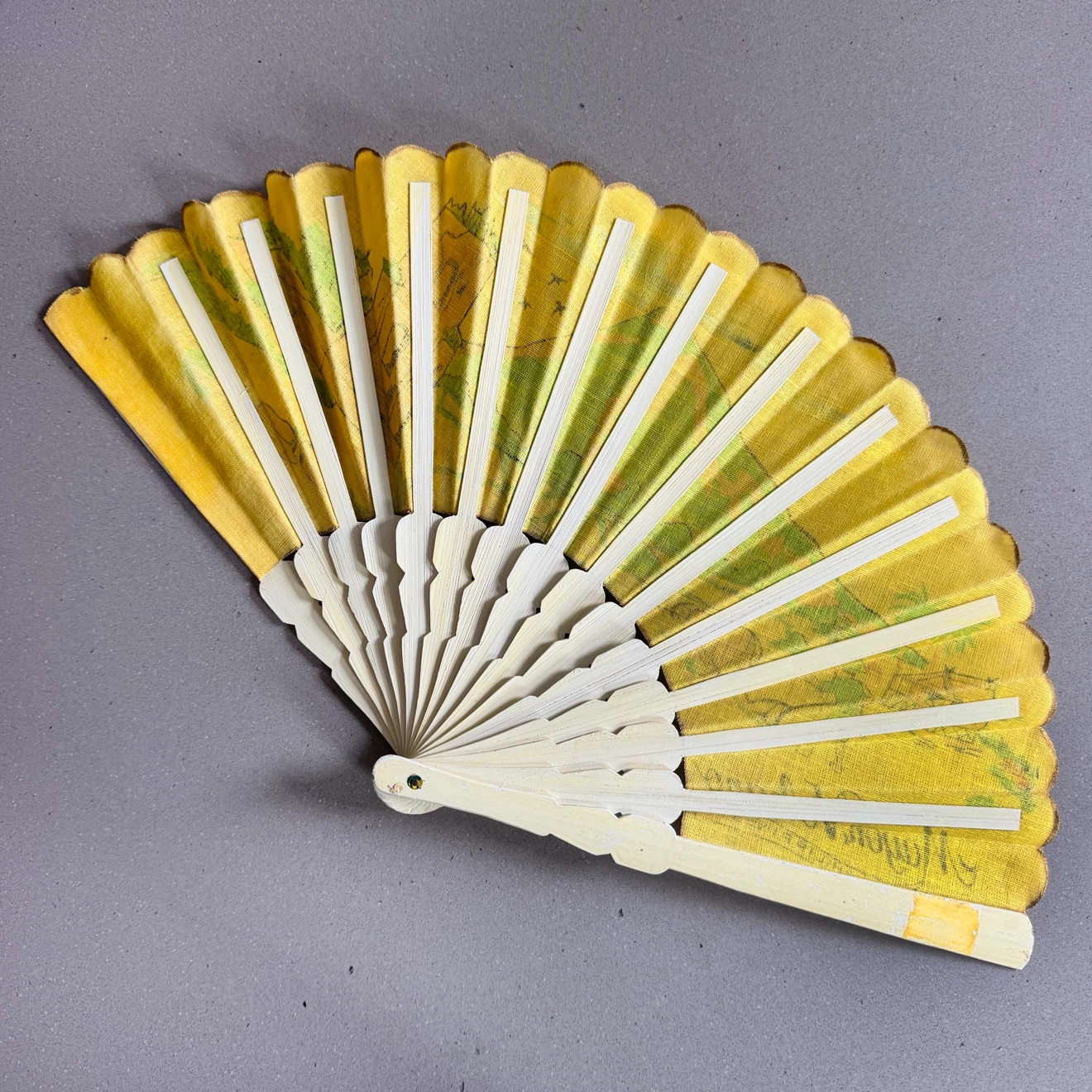 Vintage Folding Bamboo Fan - photo 4