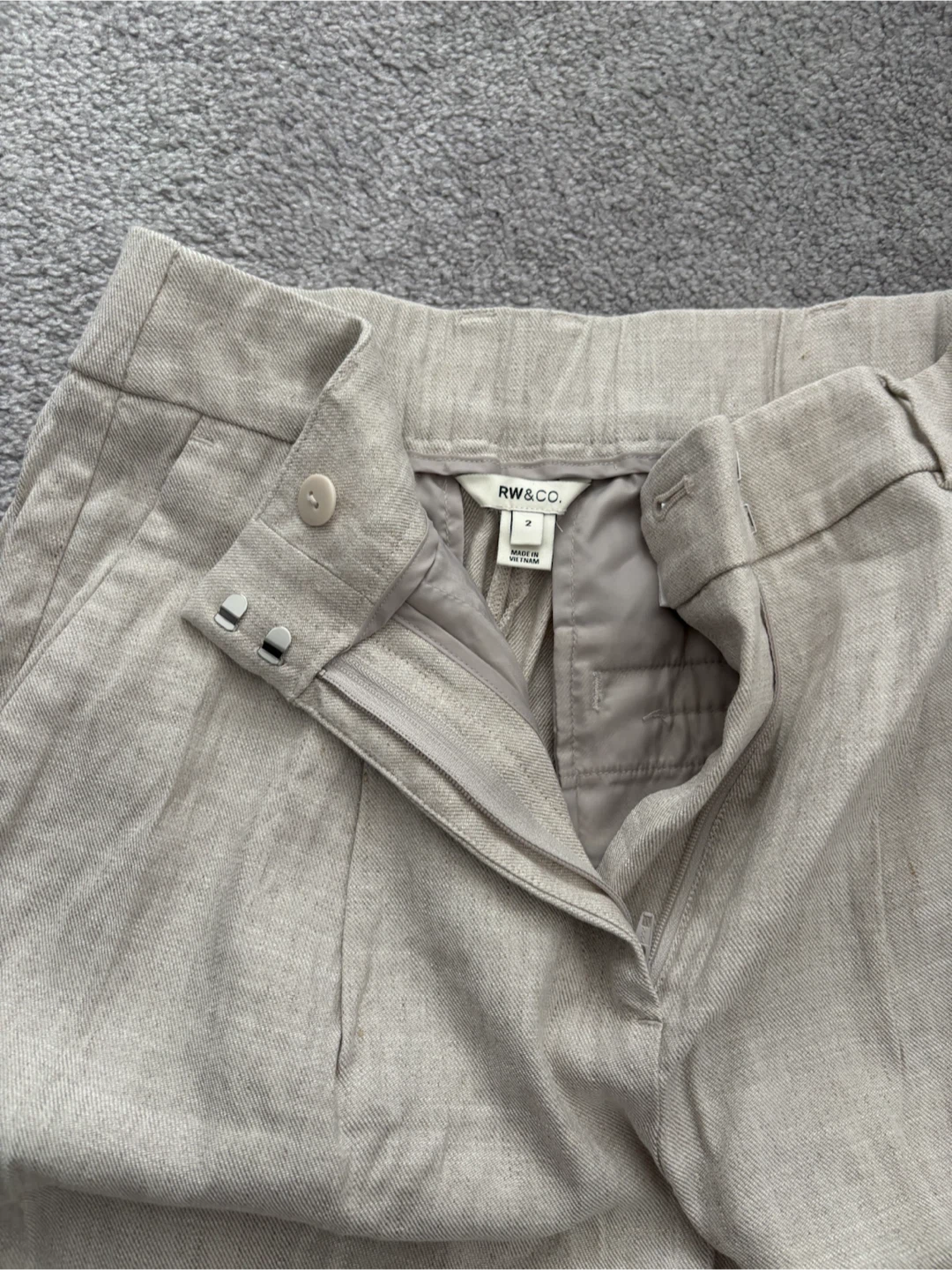 RW&CO. Beige Linen Wide-Leg Trousers - photo 2