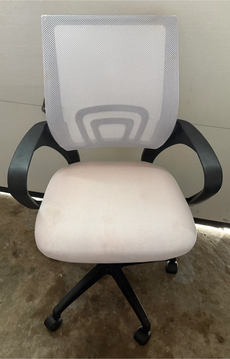 White Mesh Office Chair