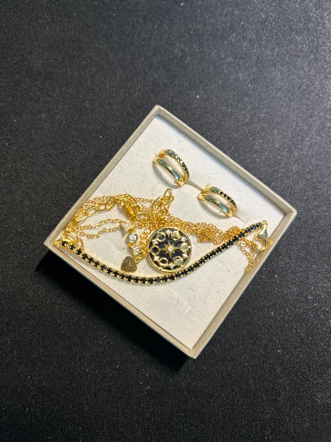 Shemisli Jewelry Set