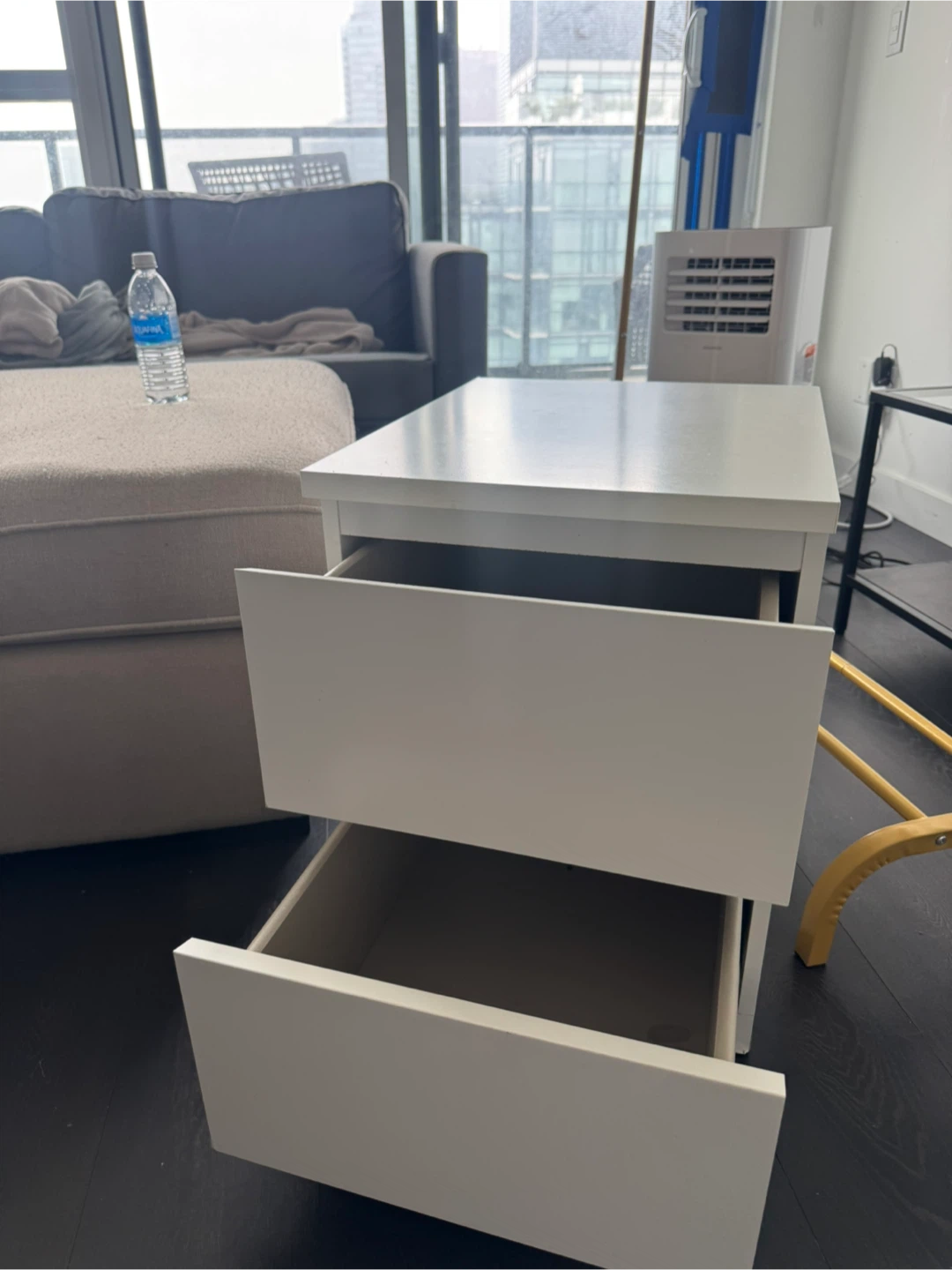 IKEA STORKLINTA 2-Drawer Nightstand / Bedside Table – White