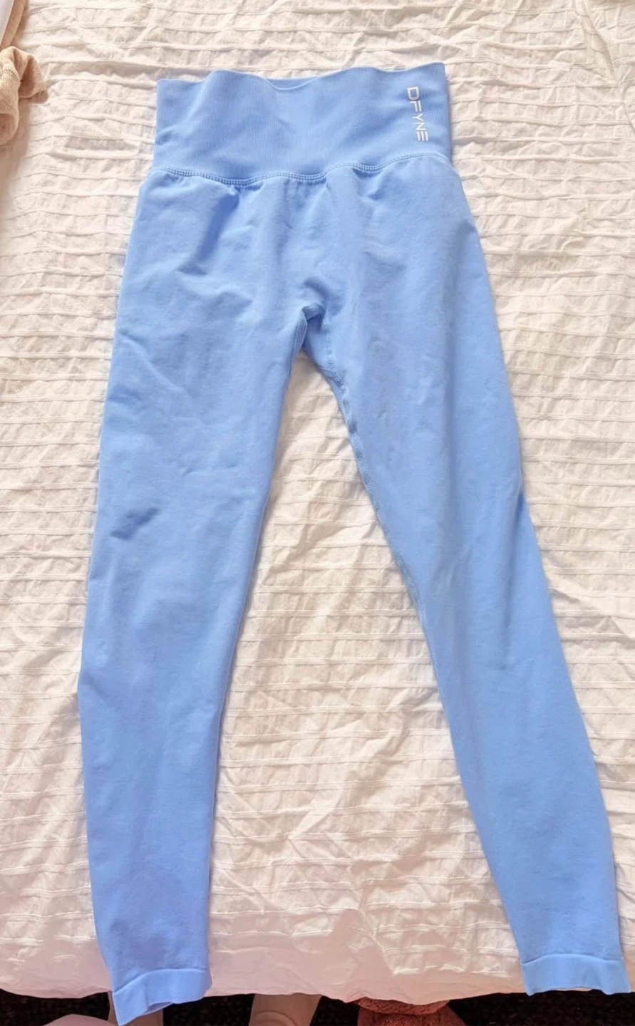 DFYNE Light Blue Seamless Leggings - photo 4