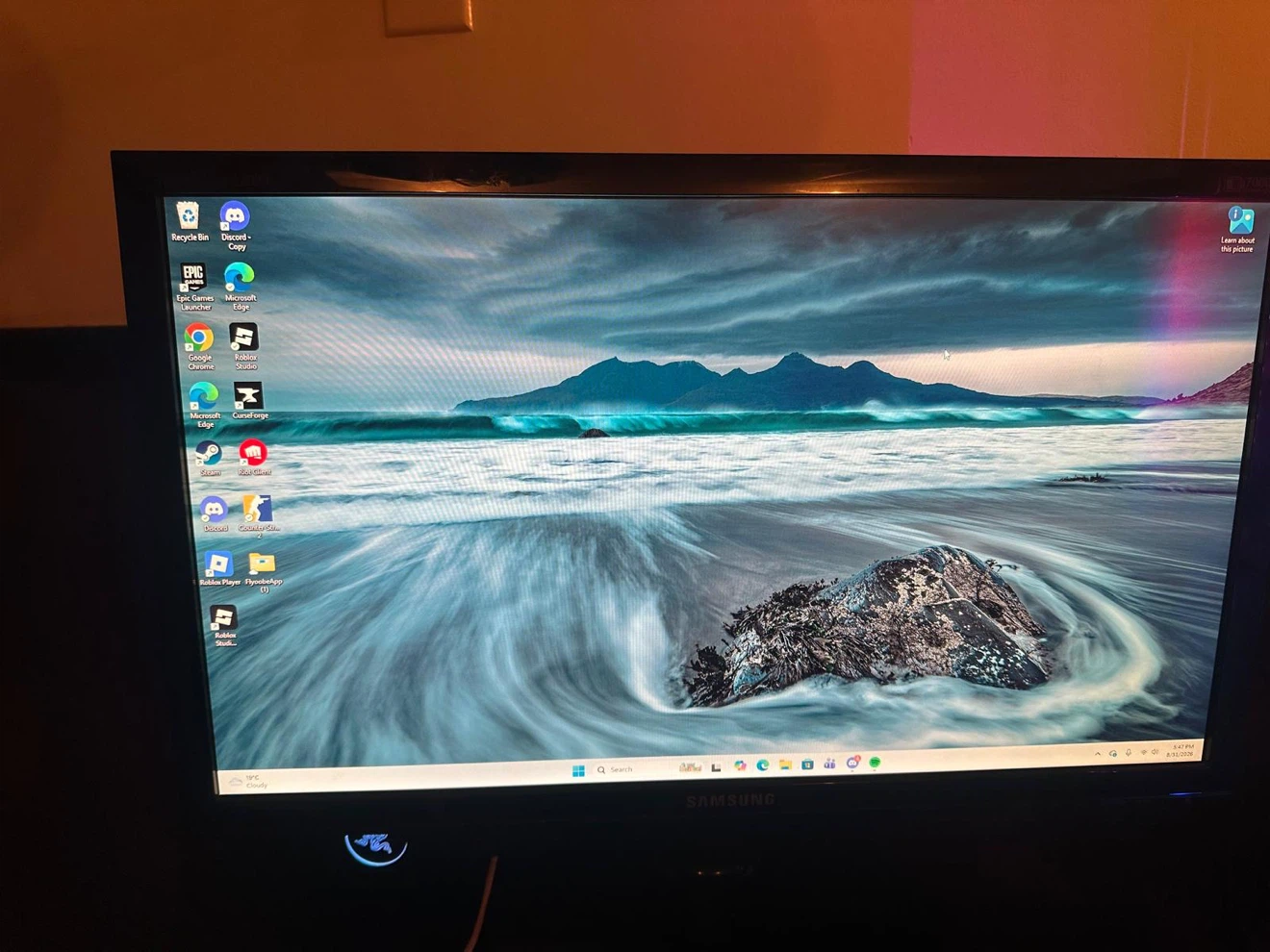 Samsung Monitor - photo 2