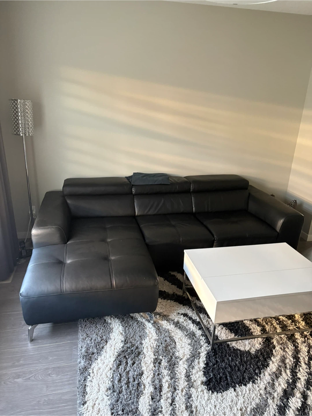 Modern Retro L-shaped leather black couch - photo 5